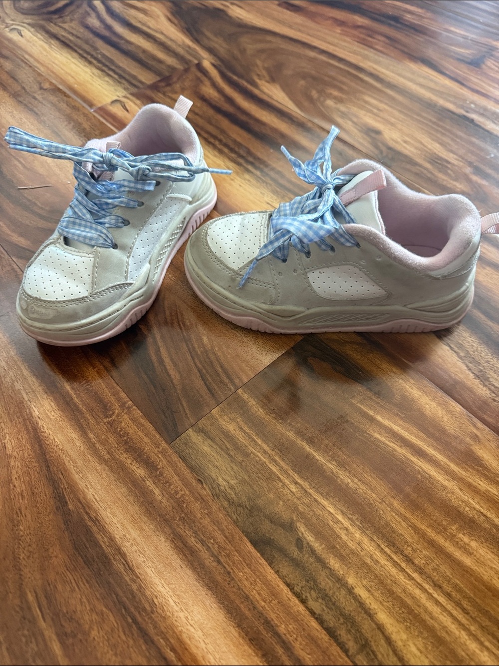 OshKosh B'gosh White Sneakers with Pink Trim and Blue Gingham Laces